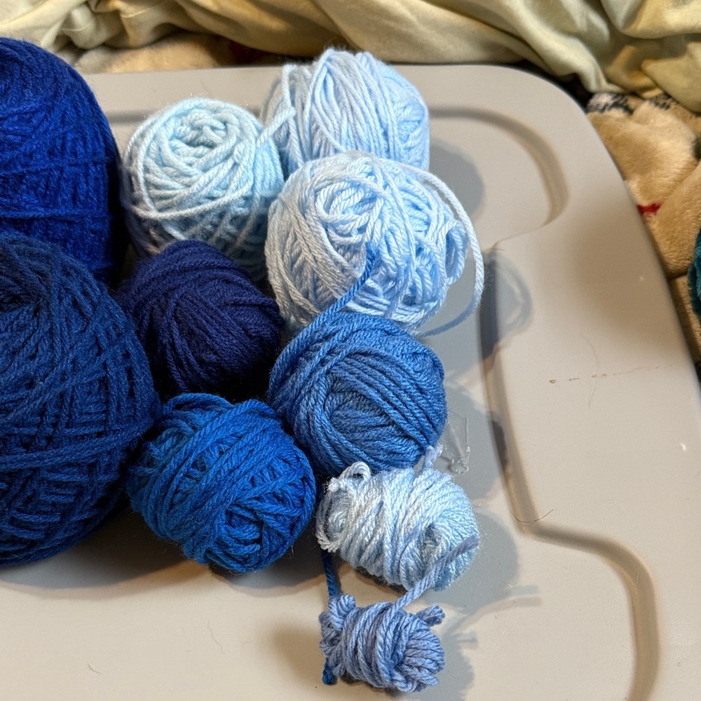 Assorted Blue Yarn Collection - Picture 2 of 3